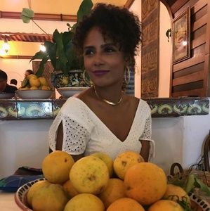 Meet your Posher, Adriana